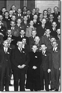 the five founders of the Canadian Pest Control Association, incorporated in 1943. 